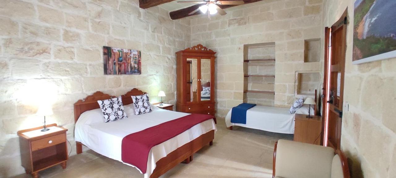 Ta Ildis Farmhouse Nadur Exterior foto